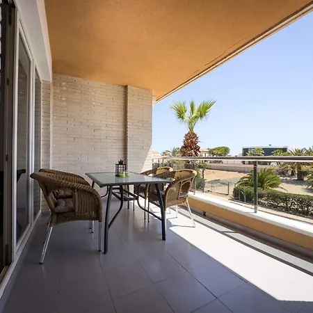 Beachfront Primera Linea 1-04 Apartment *