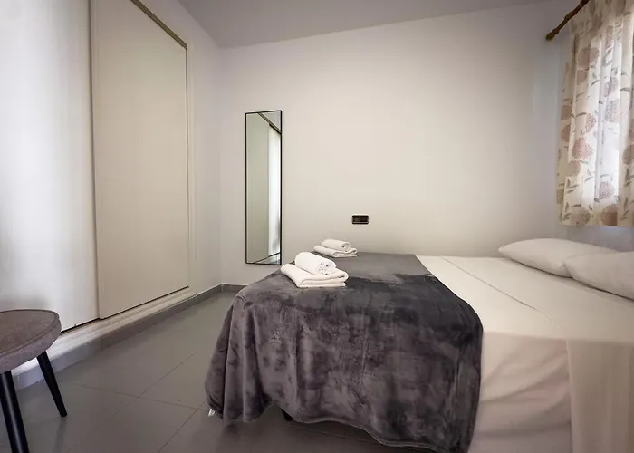 Apartamento Beachfront Primera Línea 1-04 *